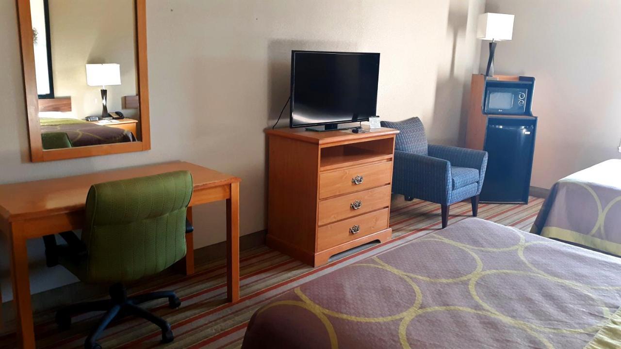 Super 8 By Wyndham Fort Chiswell Wytheville Area Max Meadows Eksteriør bilde